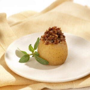 Mini baked potato com requeijão e crispy de pancetta